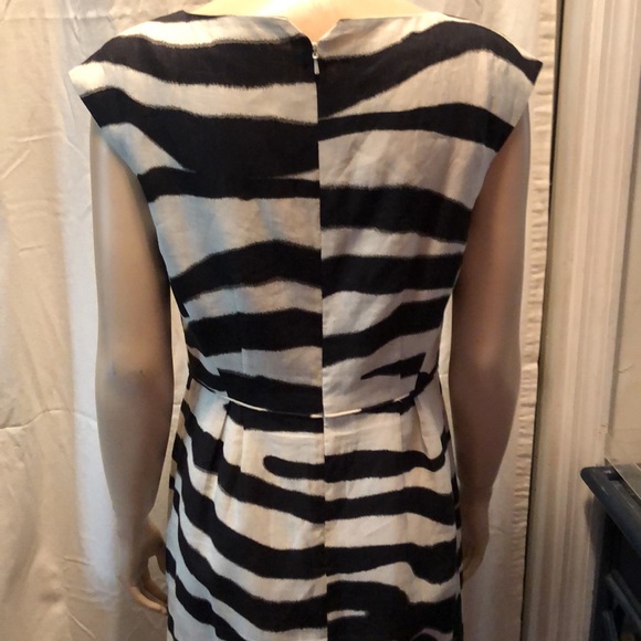 Banana Republic Linen Animal Print Dress - Picture 8 of 14